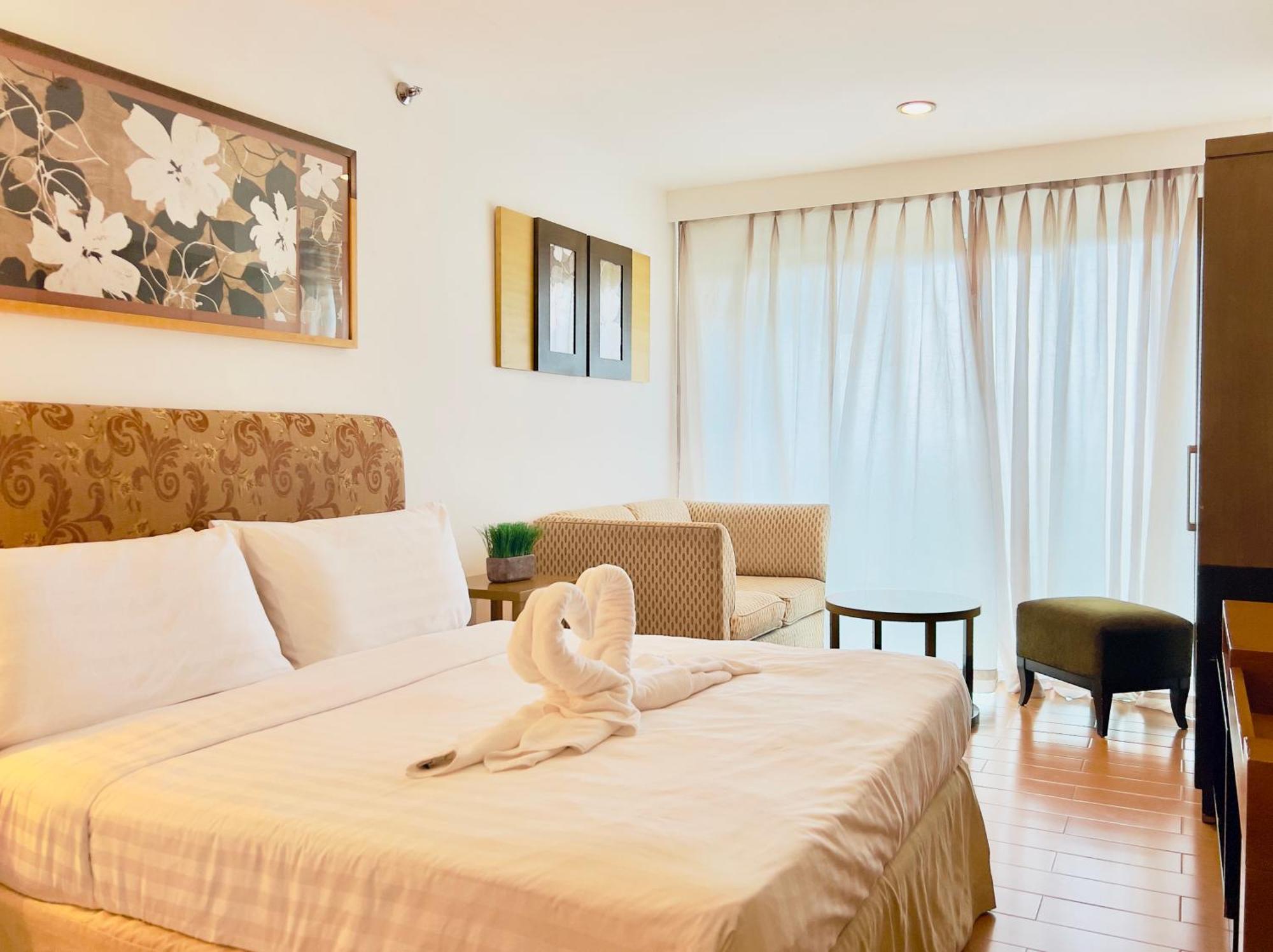 One Tagaytay Place Hotel Suites Official Account Tagaytay City Exterior photo