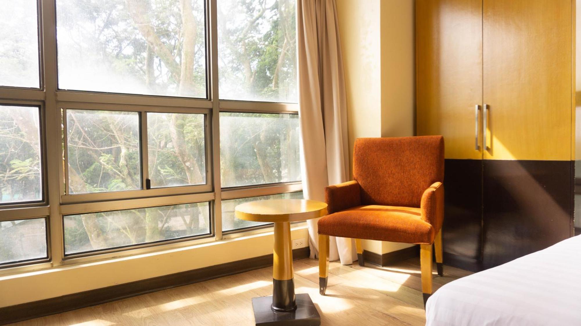 One Tagaytay Place Hotel Suites Official Account Tagaytay City Exterior photo